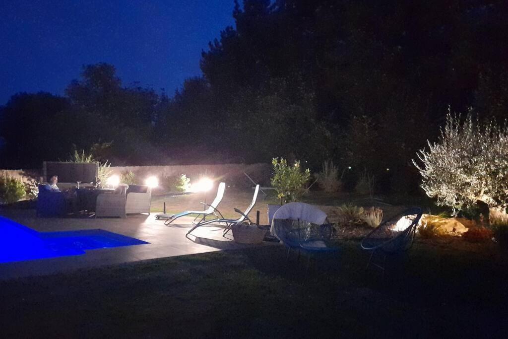 Chambre Dans Un Ecrin De Verdure Angrie Exterior foto